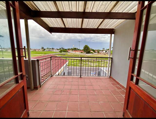 3 BEDROOM HOUSE FOR SALE IN RUYTERWACHT